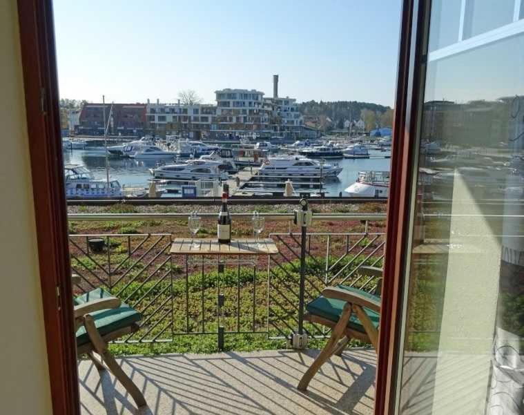 Ferienwohnung "An Der Waterkant" Objekt Id 12050-0 Waren  Extérieur photo
